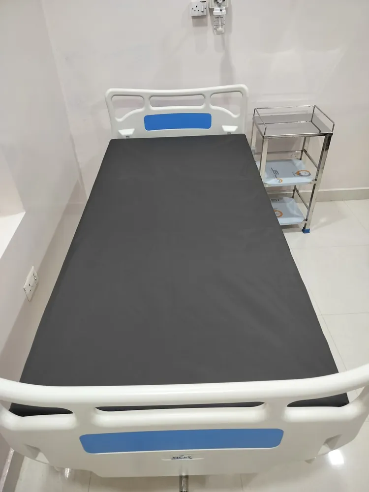 Plastic Coated Fabric (PVC) Water Resistant Hospital Bedsheet